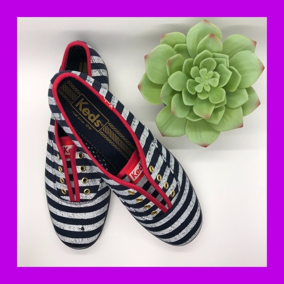Keds Shoes - [Keds] NWOT Navy White Red Striped Lace-Ups Size 7
